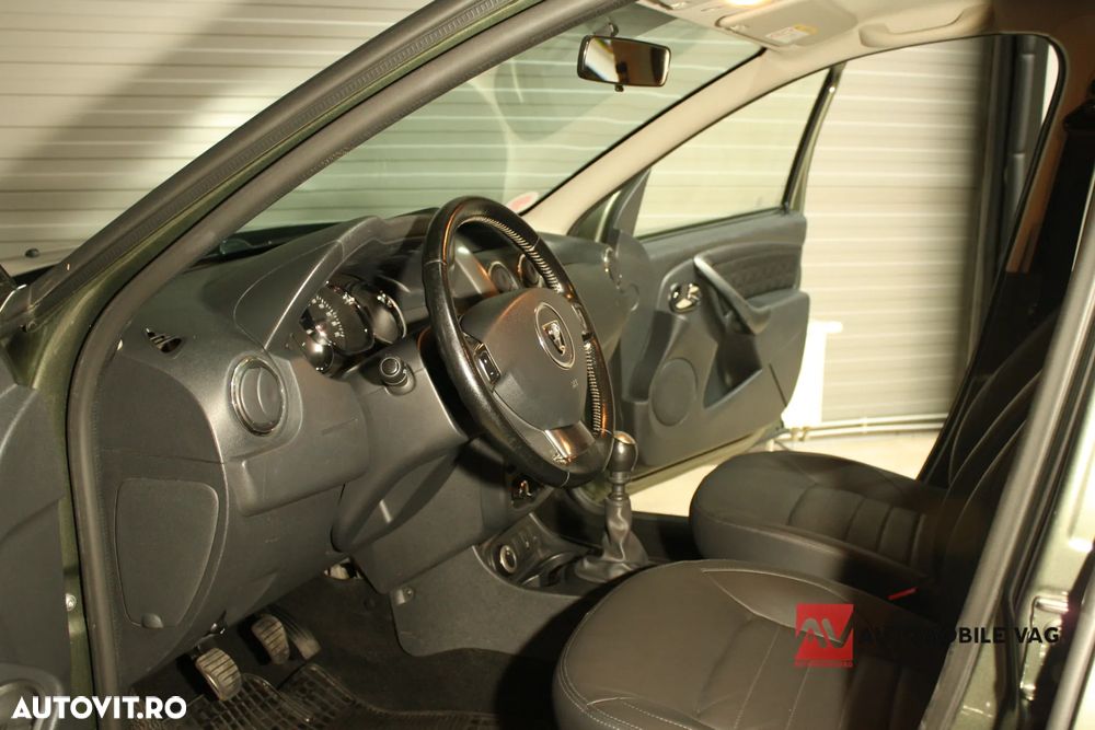 Dacia Duster dCi 110 FAP 4x4 Prestige - 16