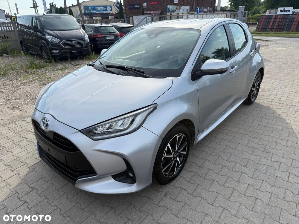 Toyota Yaris Hybrid 1.5 Active - 1