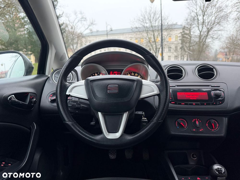 Seat Ibiza 1.4 16V Sport - 29