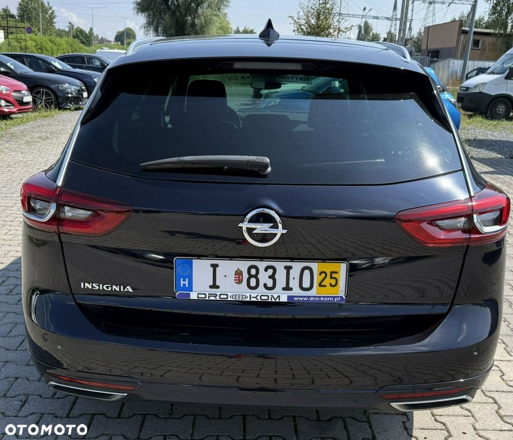 Opel Insignia - 10