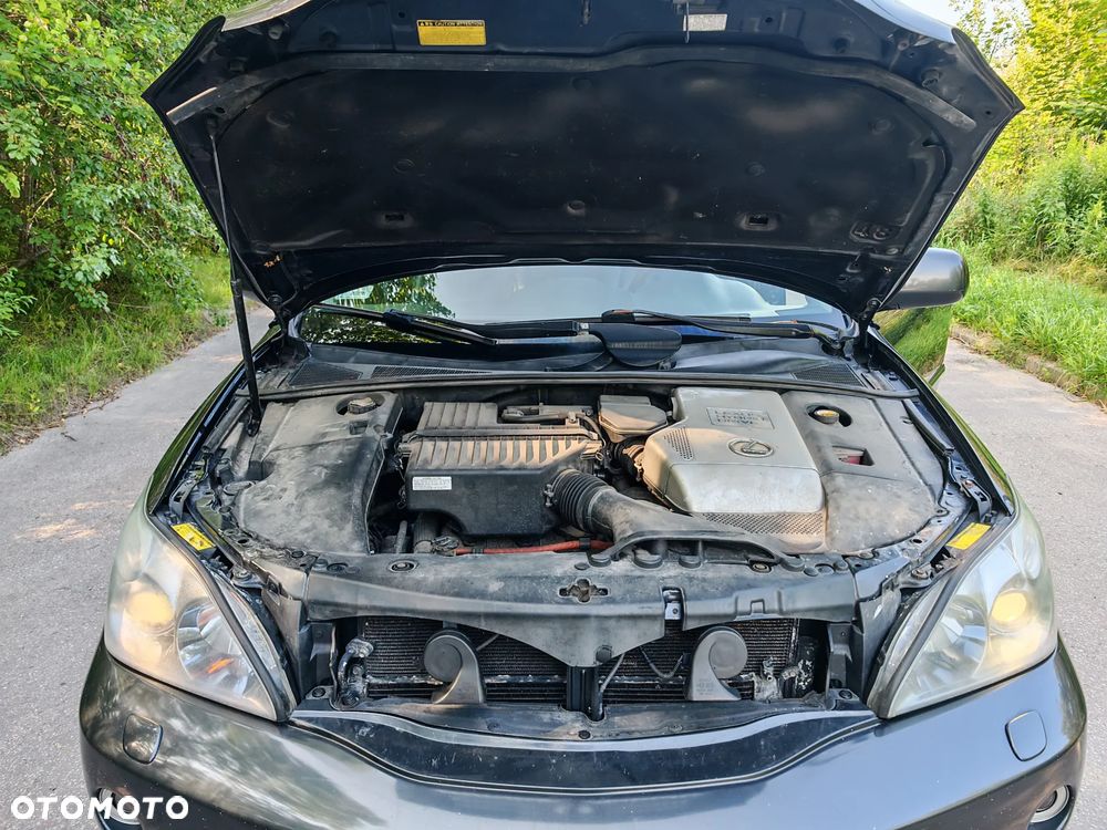 Lexus RX 400h Prestige - 28