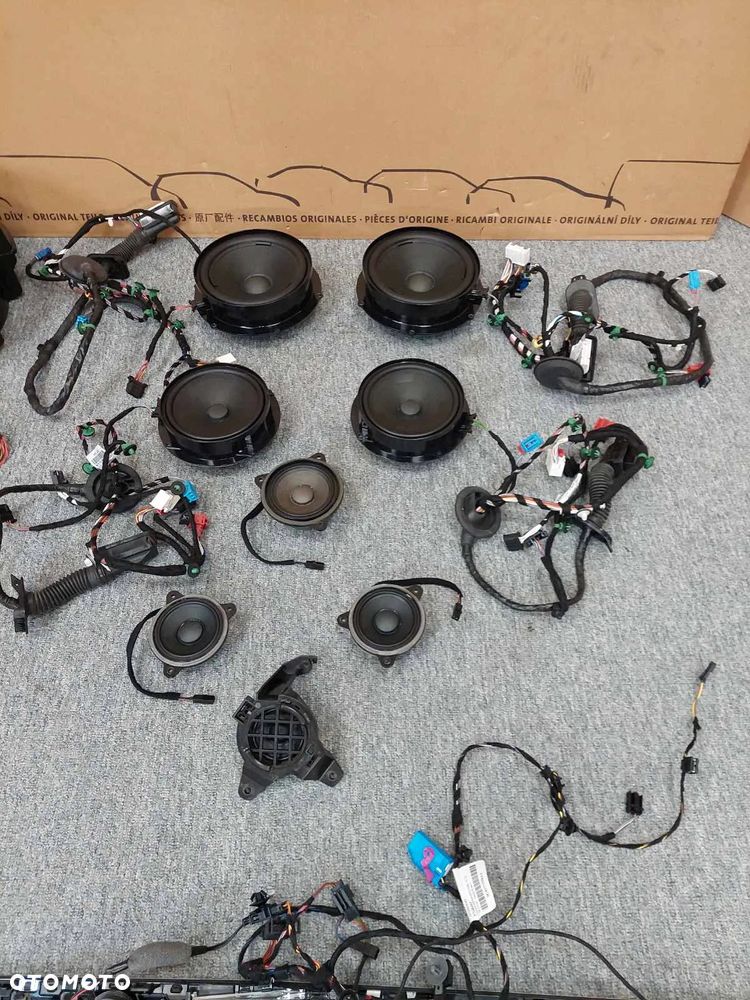 Zestaw nagłośnienia VW Arteon 2023 Harman Kardon FULL - 6