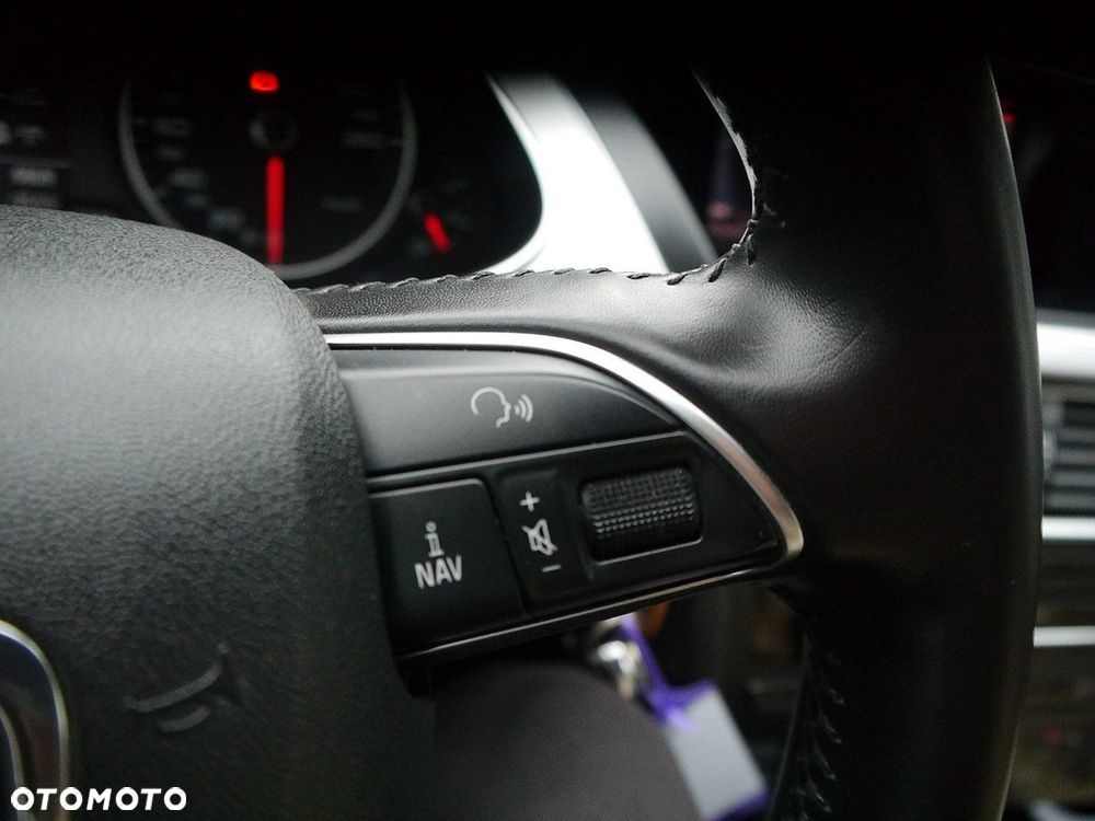 Audi A4 Allroad - 28