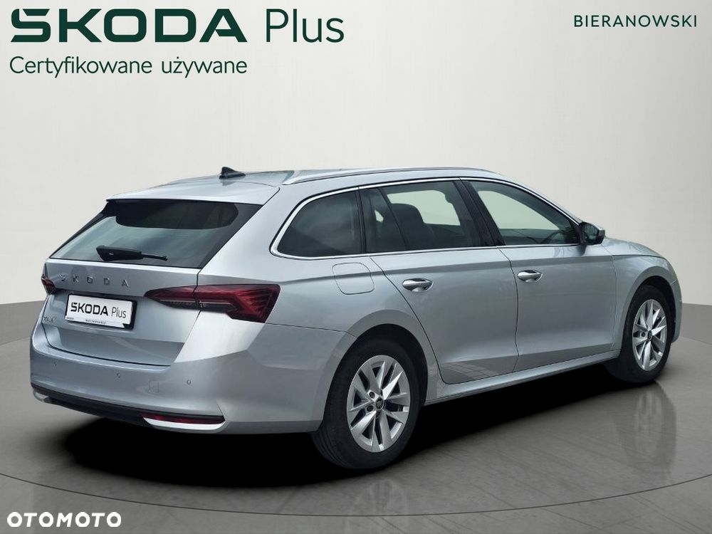 Skoda Octavia 1.5 TSI Selection - 8