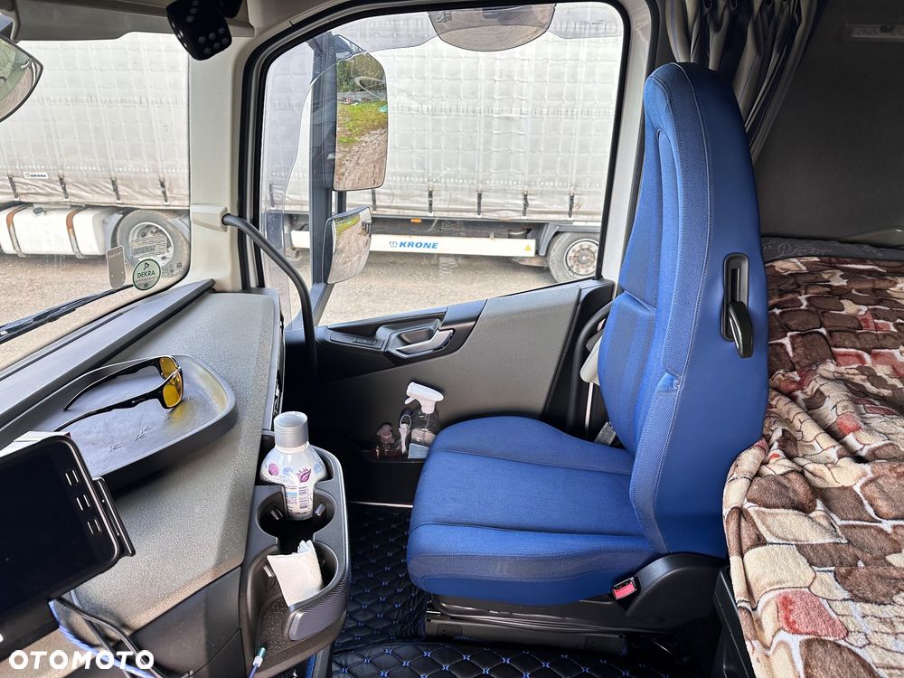 Volvo FH460 LNG - 22