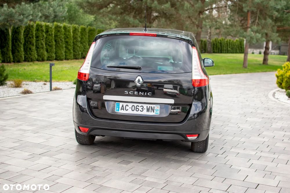 Renault Grand Scenic - 22