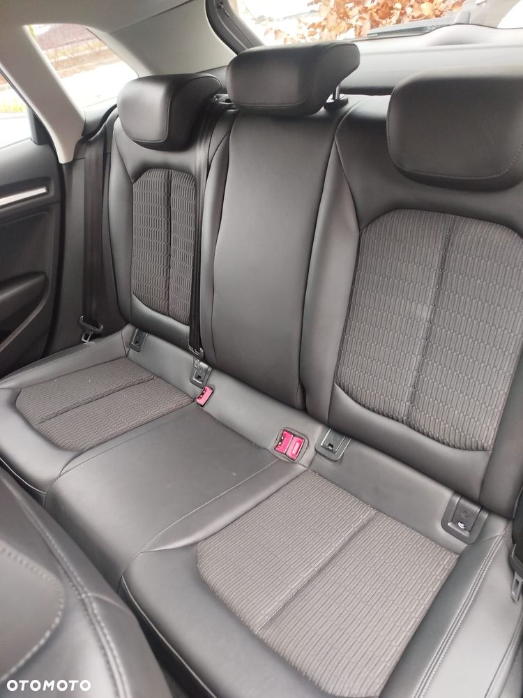 Audi A3 Sportback 1.8 TFSI Ambiente S tronic - 13