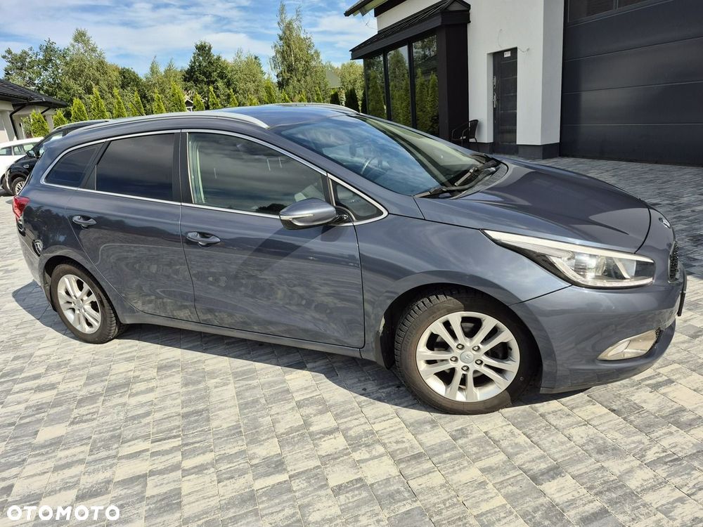 Kia Ceed - 6