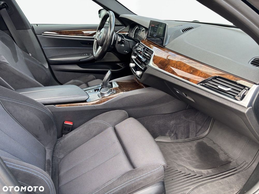 BMW Seria 5 - 16