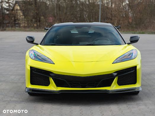 Chevrolet Corvette - 5