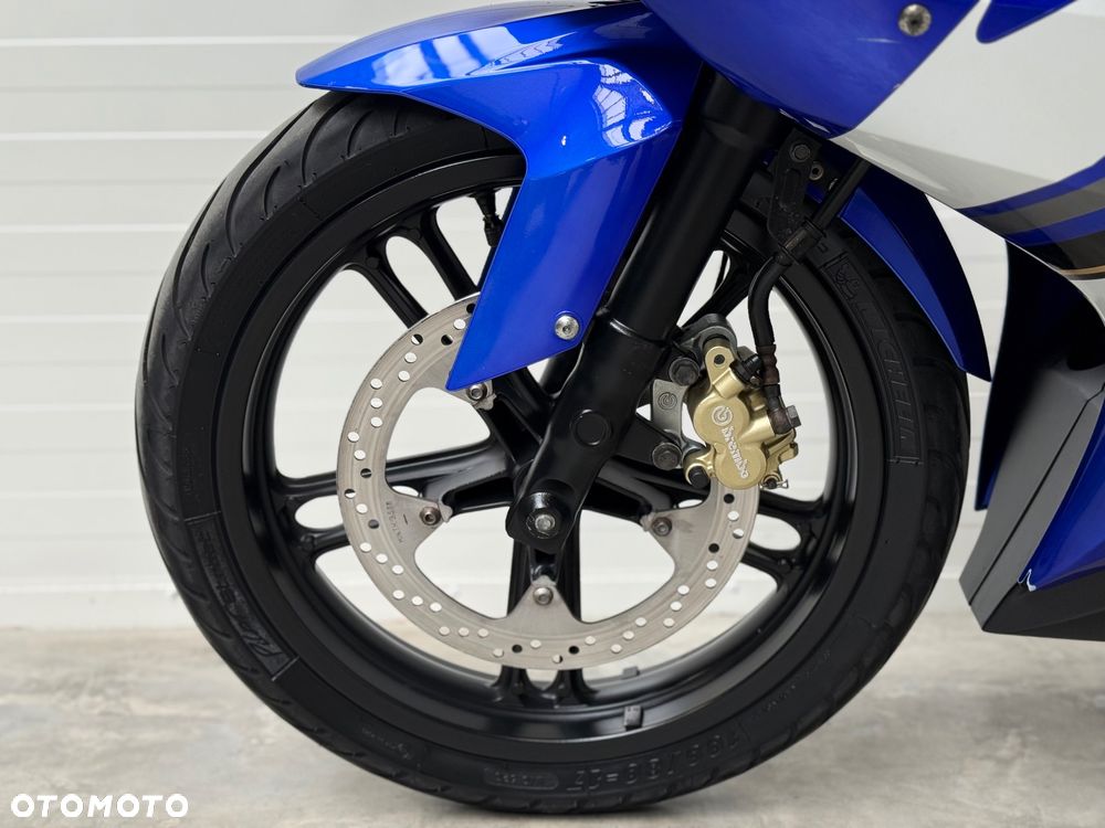 Yamaha R125 - 24