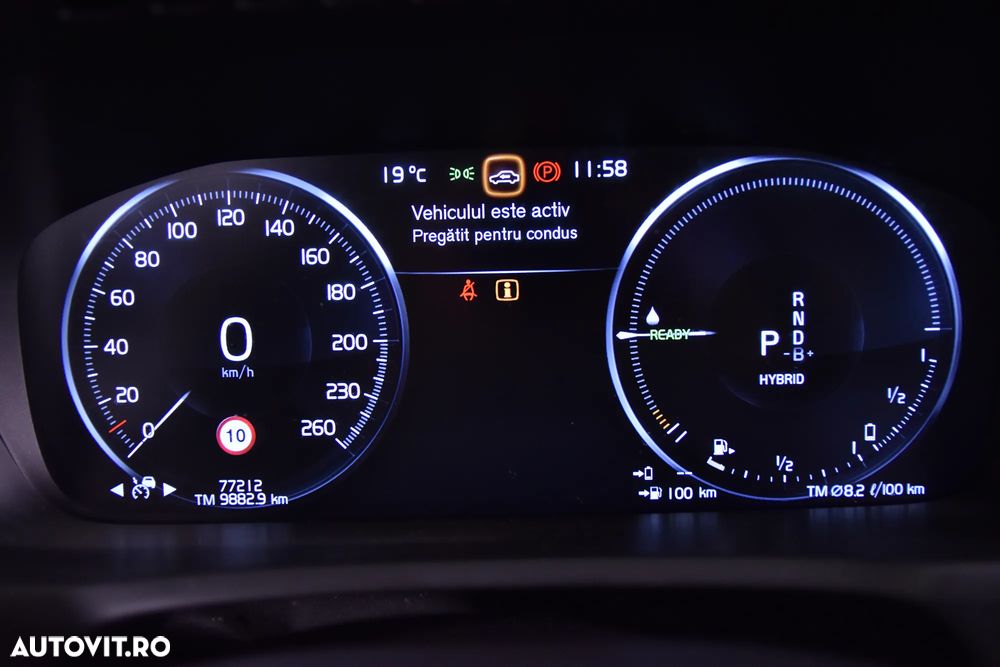 Volvo XC 90 - 11