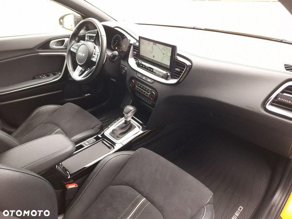 Kia XCeed 1.5 T-GDI Prestige Line DCT - 32