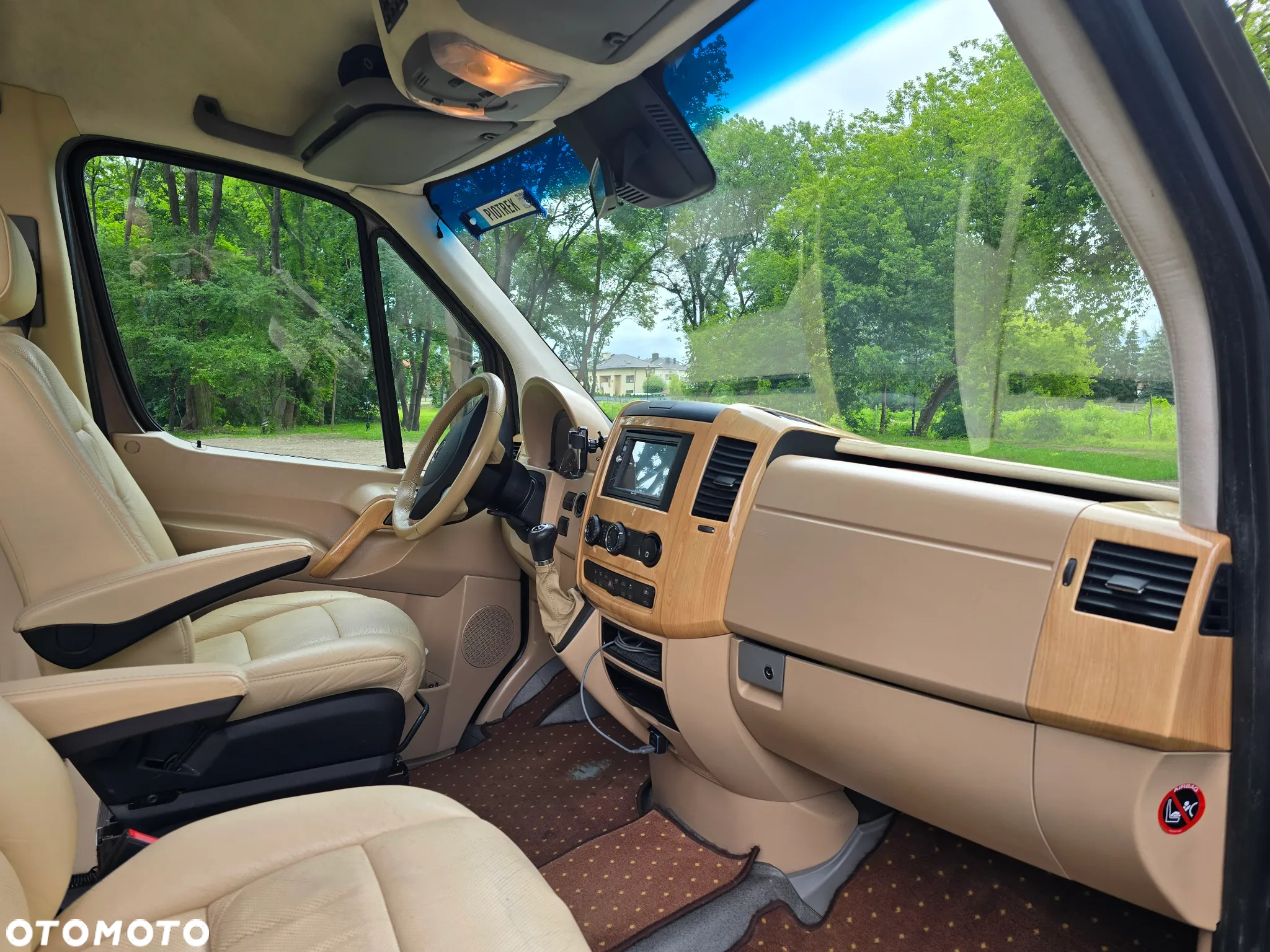 Mercedes-Benz SPRINTER - 11