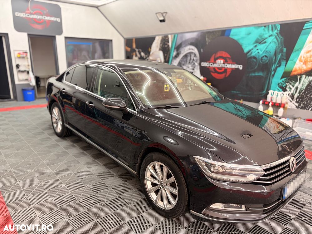 Volkswagen Passat 2.0 TDI DSG Highline - 8