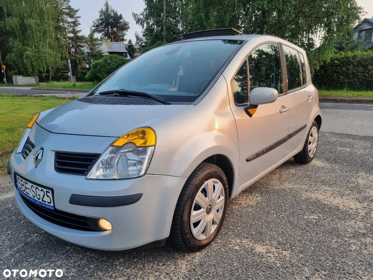 Renault Modus - 1