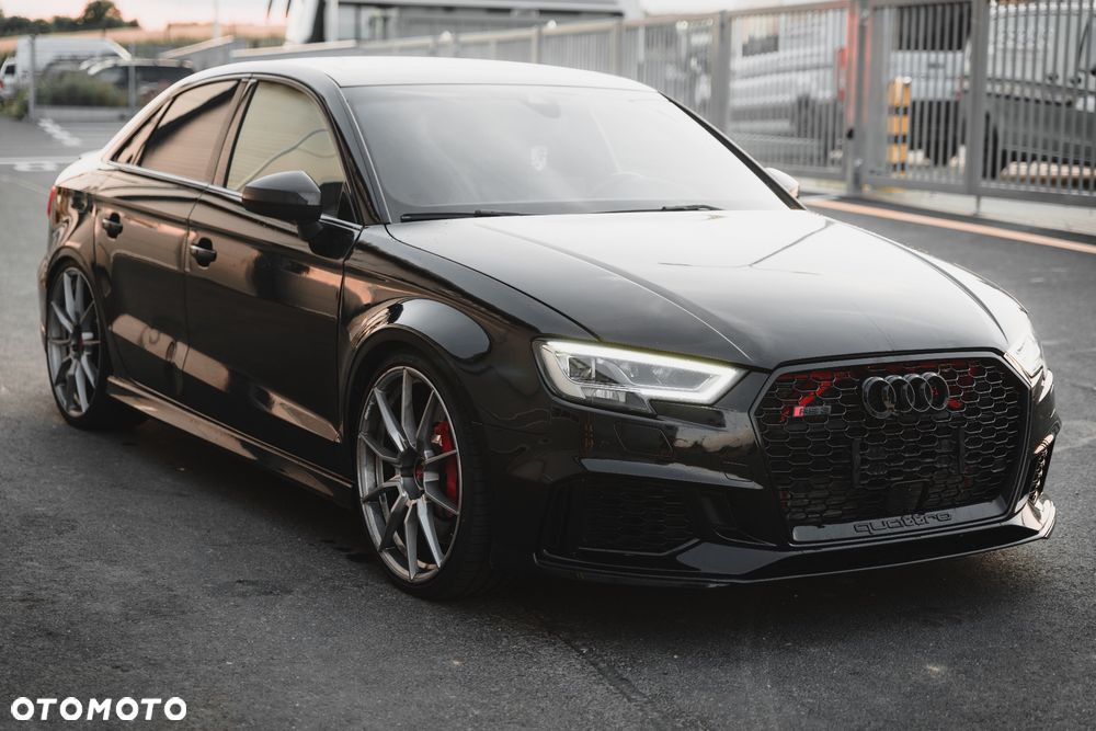 Audi RS3 Limousine TFSI quattro S tronic - 2