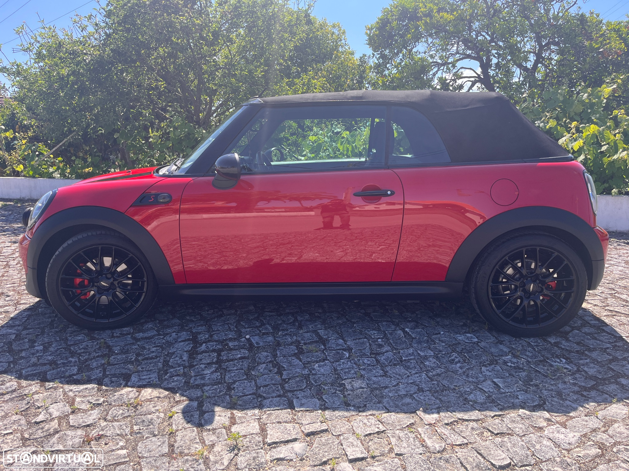 MINI Cabrio Cooper S - 12
