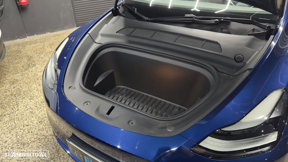 Tesla Model Y Performance Dual Motor AWD - 50