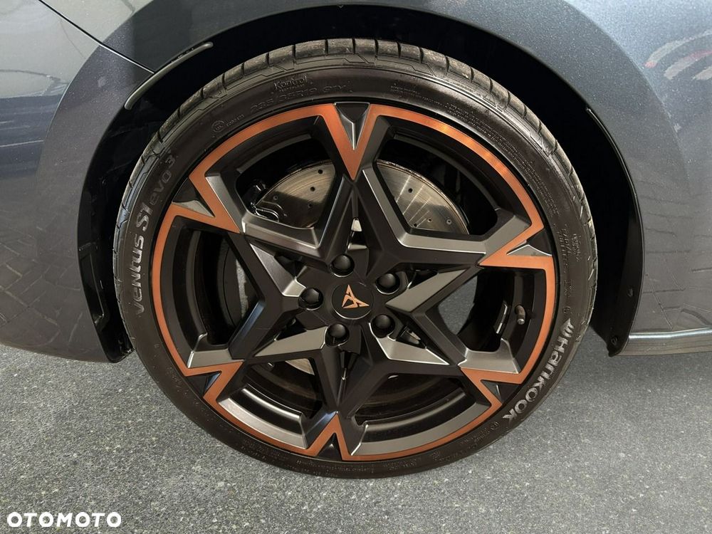 Cupra Leon Sportstourer 2.0 TSI 4Drive VZ DSG - 11