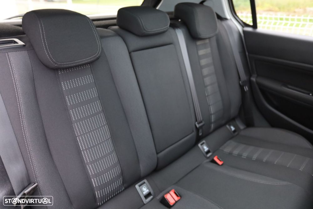 Peugeot 308 1.6 BlueHDi Allure J17 - 21