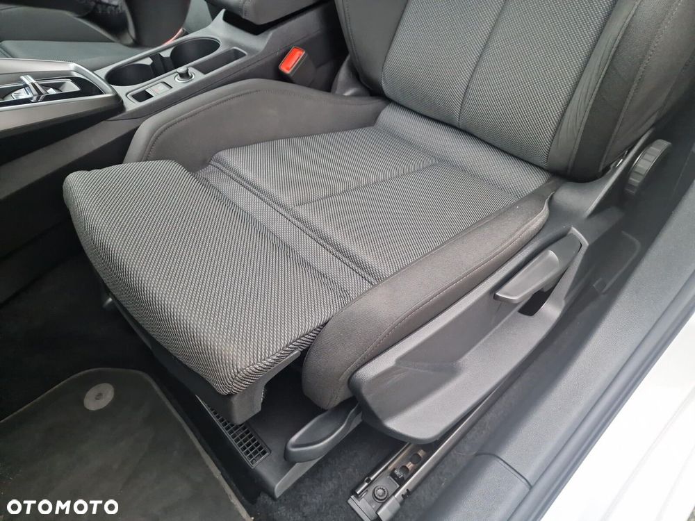 Audi A3 Sportback 35 TFSI S tronic - 13