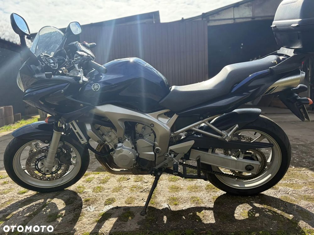 Yamaha FZ6 - 9