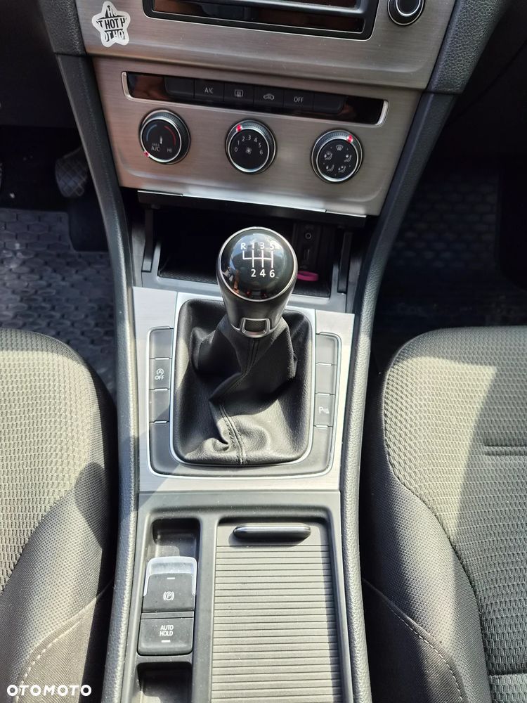 Volkswagen Golf Variant - 9