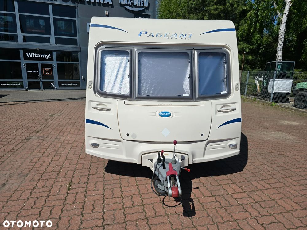 Bailey Pageant S7 Champagne - 2