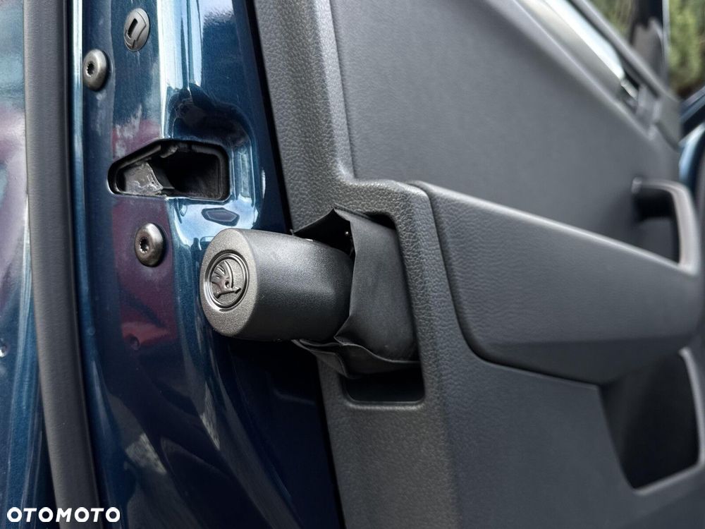 Skoda Superb 1.5 TSI Ambition DSG - 19