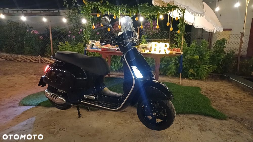 Vespa GTS - 1