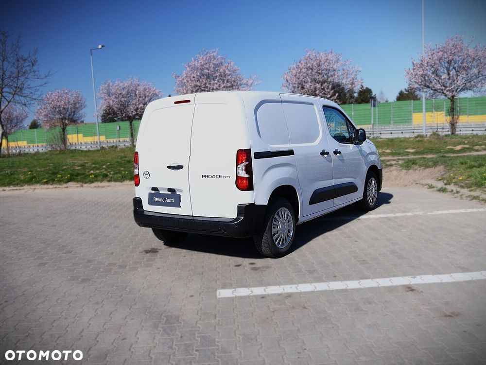 Toyota PROACE CITY - 9
