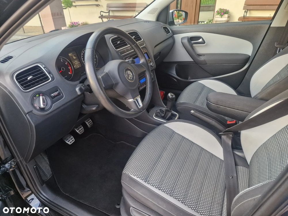Volkswagen Polo Cross - 10