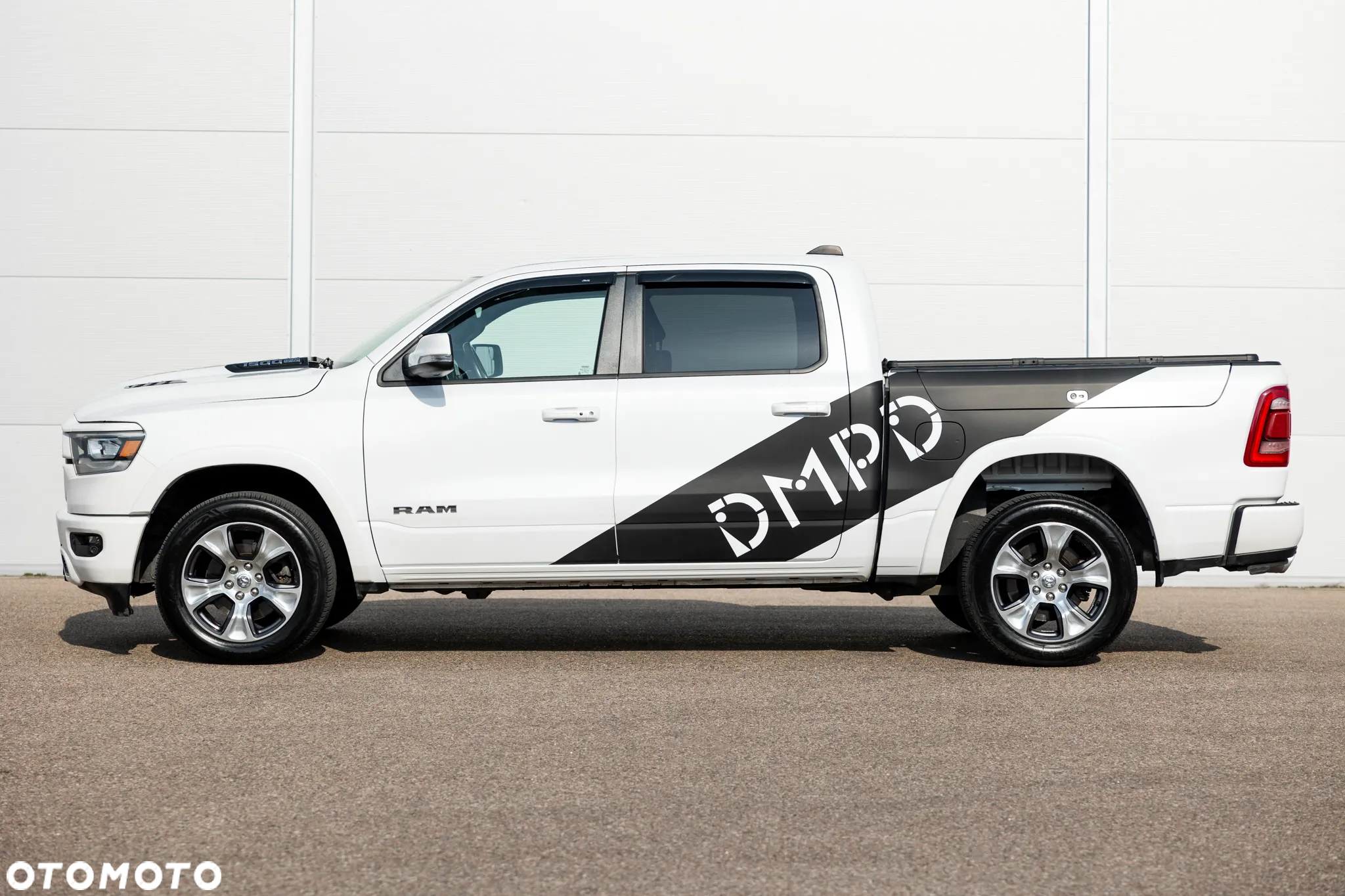 RAM 1500 5.7 Crew Cab Laramie - 12