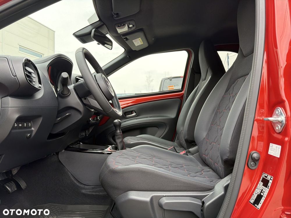 Toyota Aygo X - 9