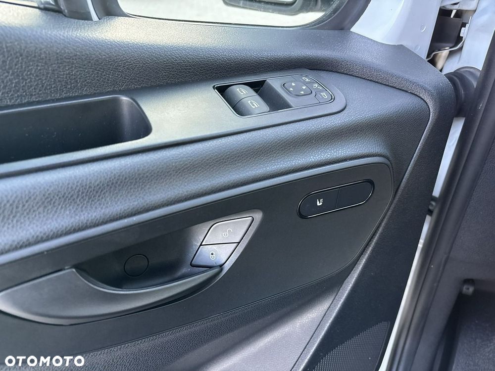 Mercedes-Benz Sprinter - 19