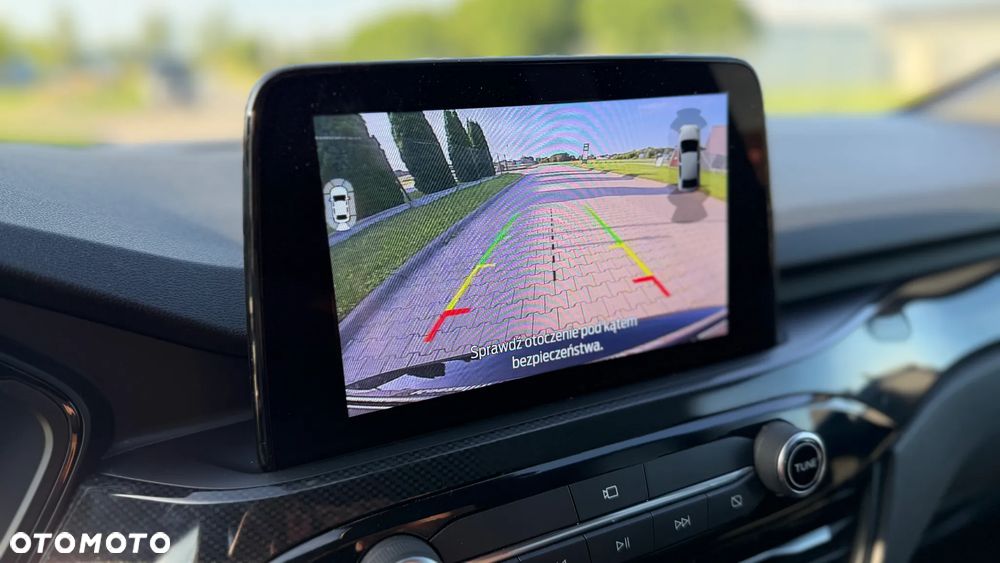 Ford Kuga 2.5P PHEV FWD ST-Line X - 23