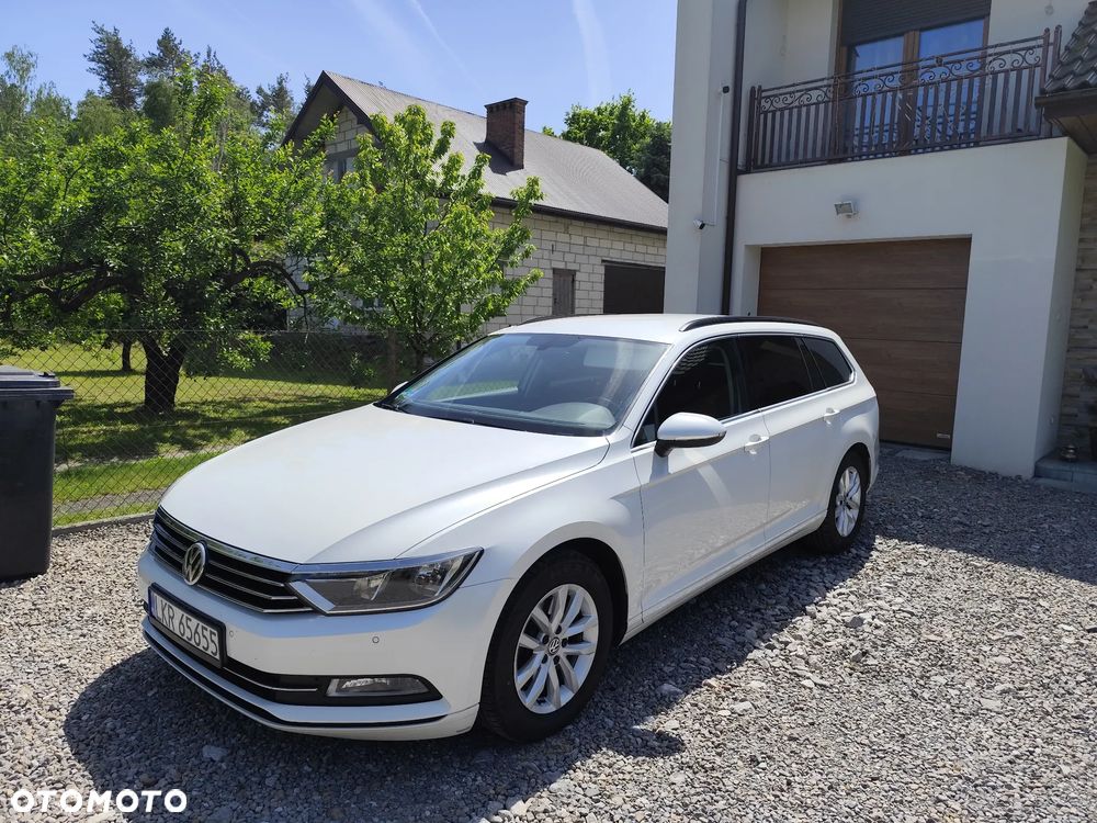 Volkswagen Passat 2.0 TDI (BlueMotion Technology) Comfortline - 1