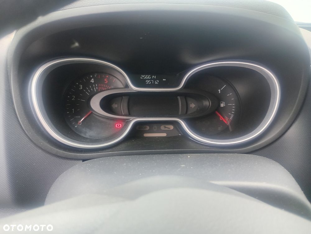Renault trafic - 16