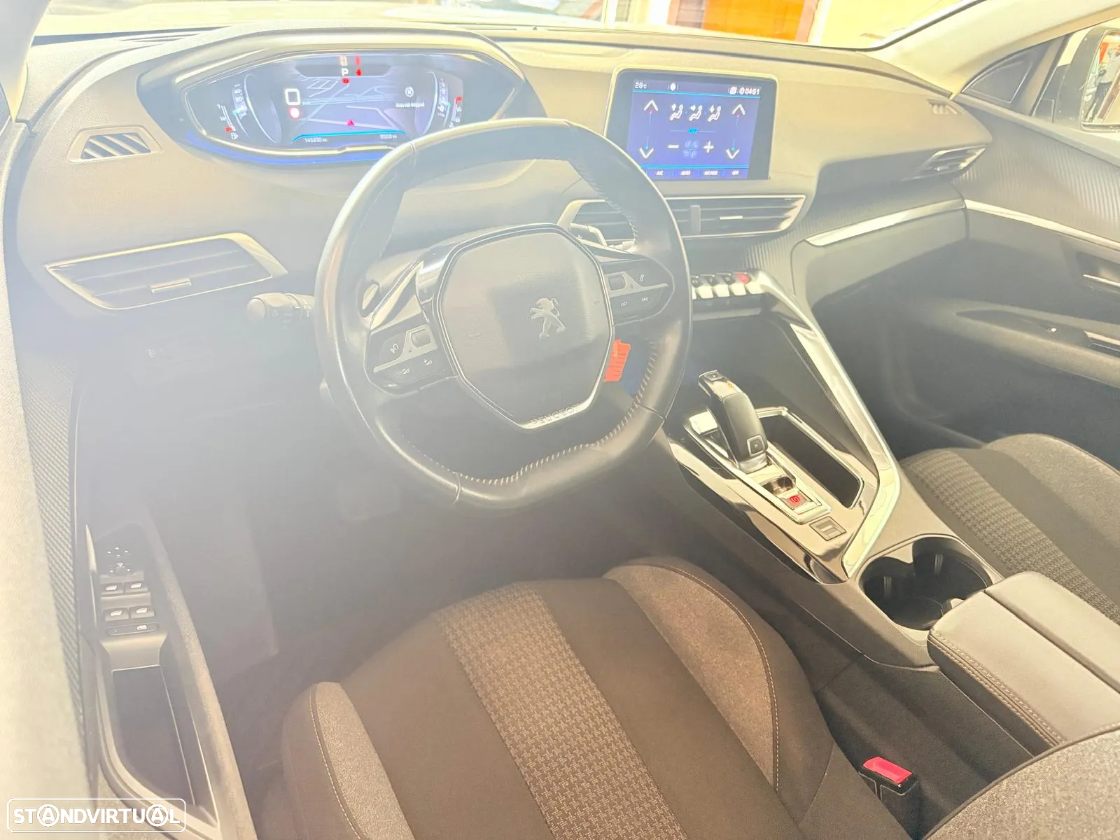 Peugeot 5008 1.5 BlueHDi Active Pack EAT8 - 4