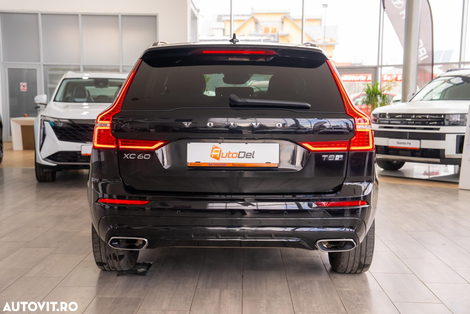 Volvo XC 60 T8 Twin Engine AWD Geartronic RDesign - 12
