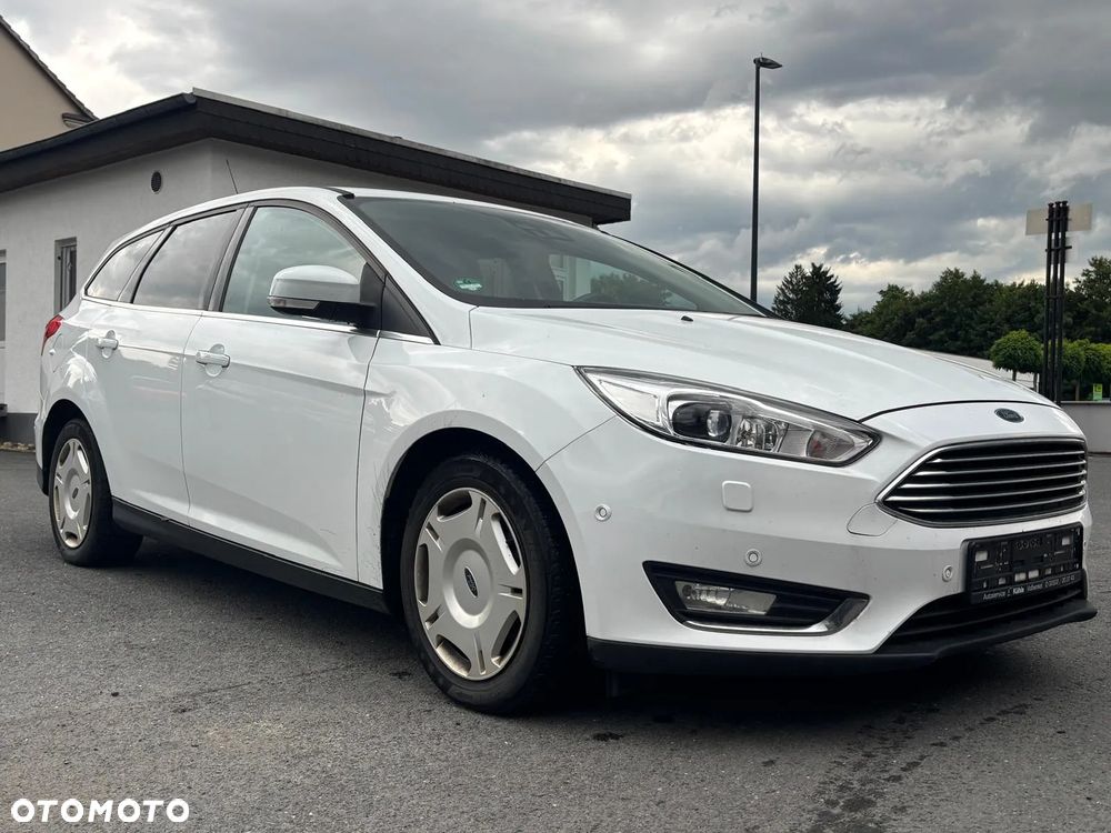 Ford Focus 2.0 TDCi Titanium ASS - 2