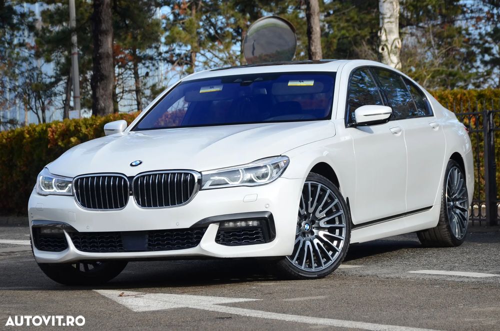 BMW Seria 7 750i xDrive - 1