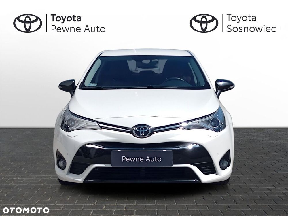 Toyota Avensis 1.8 Selection MS - 9