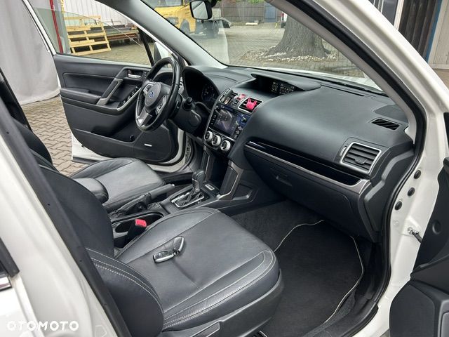 Subaru Forester 2.0 XT Comfort Lineartronic - 7