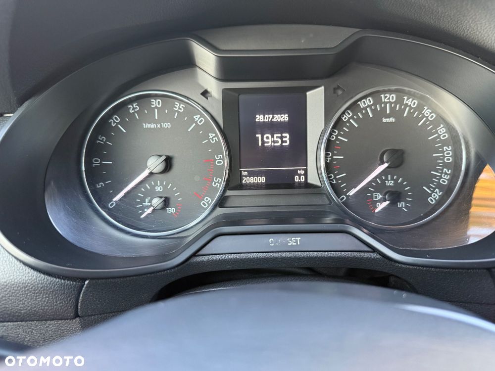 Skoda Octavia 1.6 TDI Active - 12
