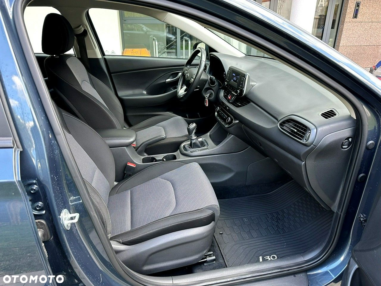 Hyundai i30 1.5 DPI Classic + - 18