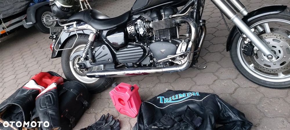 Triumph Speedmaster - 3
