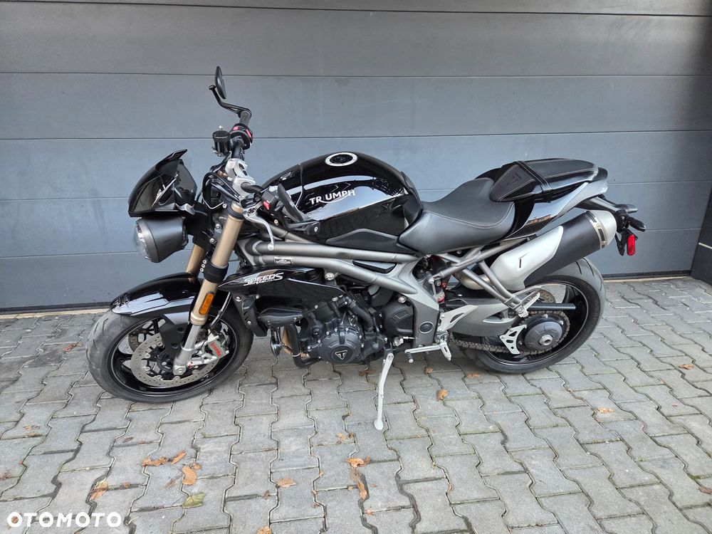 Triumph Speed Triple - 17