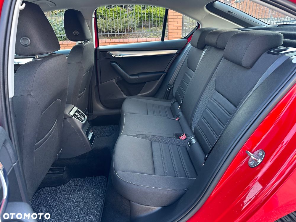 Skoda Octavia 1.5 TSI ACT Clever DSG - 16